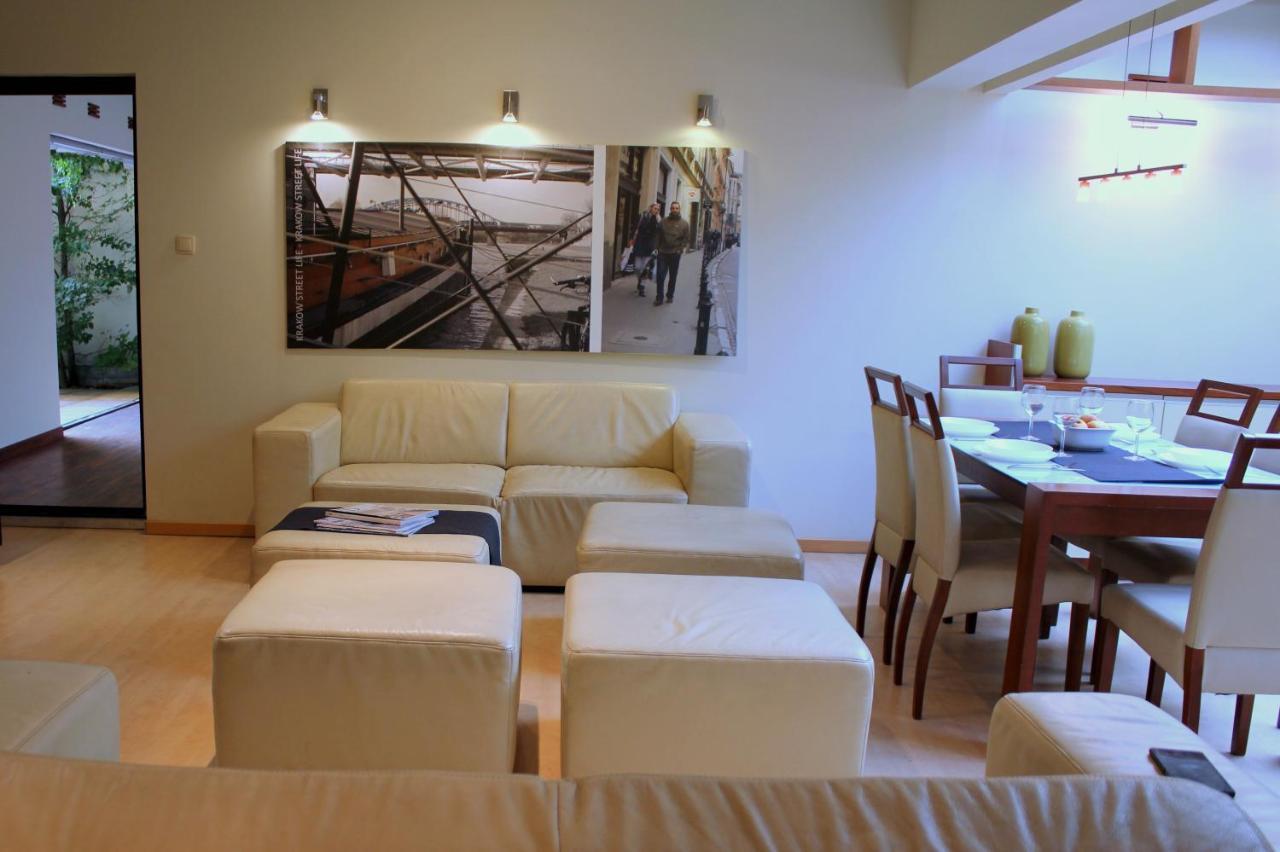 Apartament With Garden In Center